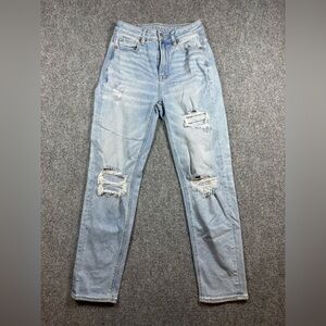 American Eagle Outfitters Light Blue Mom Staight Jeans